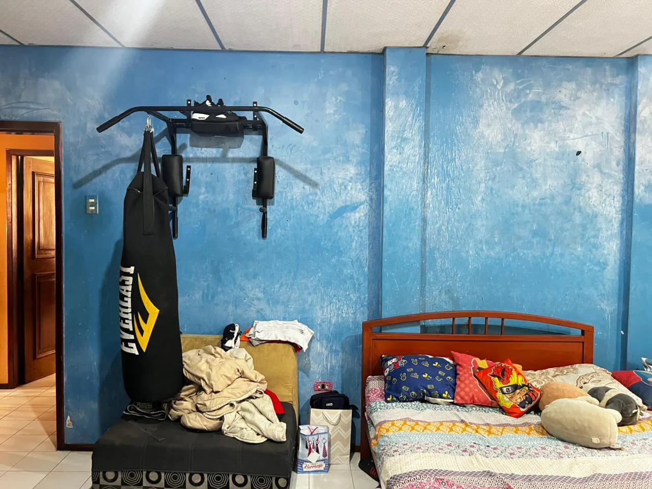 Casa en Venta en Los Esteros a media cuadra del TIA SanS