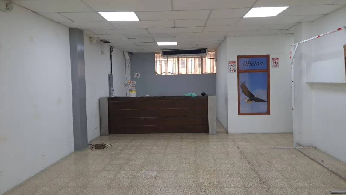 Local Comercial en Alquiler, Primero de Mayo E/ J. De Antepara y G. Moreno EliC