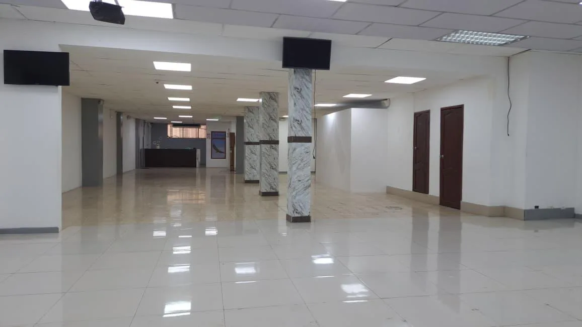Local Comercial en Alquiler, Primero de Mayo E/ J. De Antepara y G. Moreno EliC