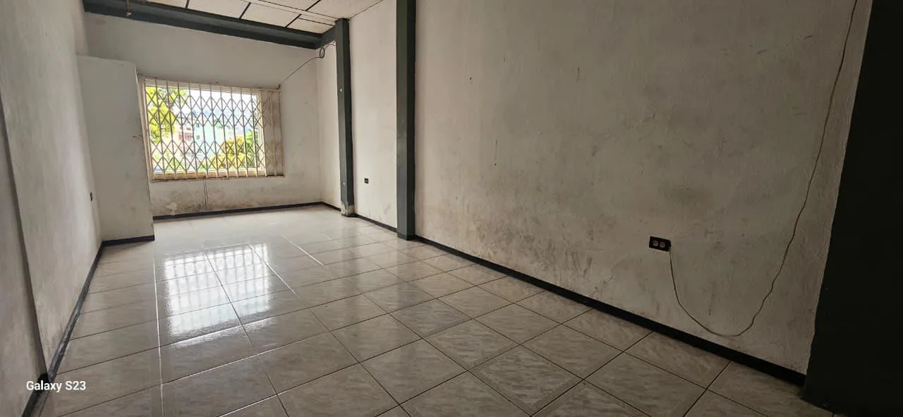 Venta, Casa Rentera, Cdla. Quisquis, cerca a la Facson VivC