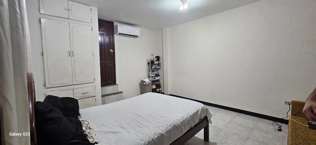 Venta, Casa Rentera, Cdla. Quisquis, cerca a la Facson VivC