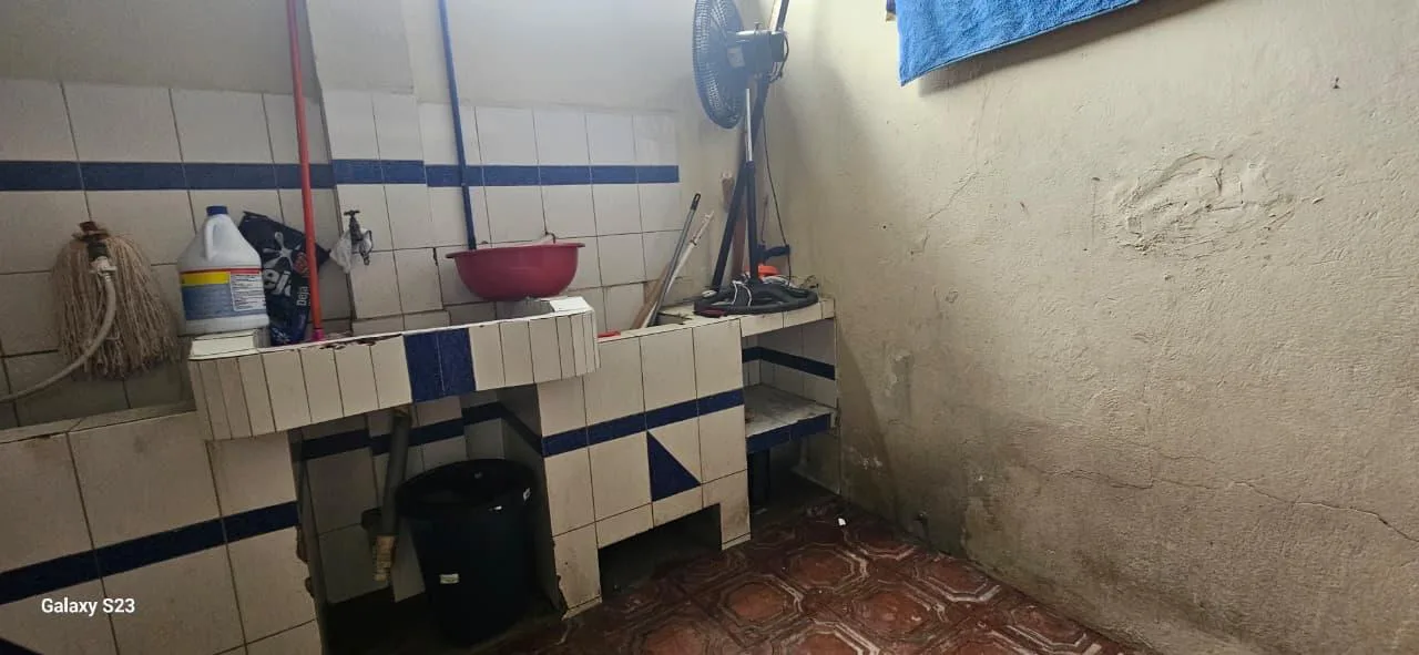Venta, Casa Rentera, Cdla. Quisquis, cerca a la Facson VivC