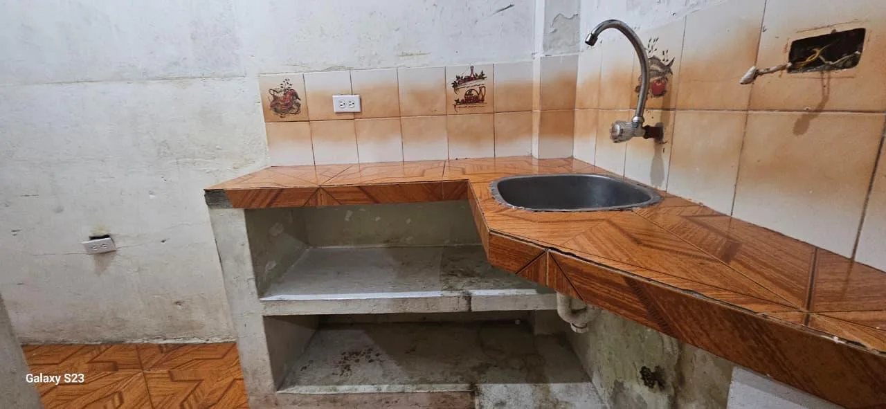 Venta, Casa Rentera, Cdla. Quisquis, cerca a la Facson VivC