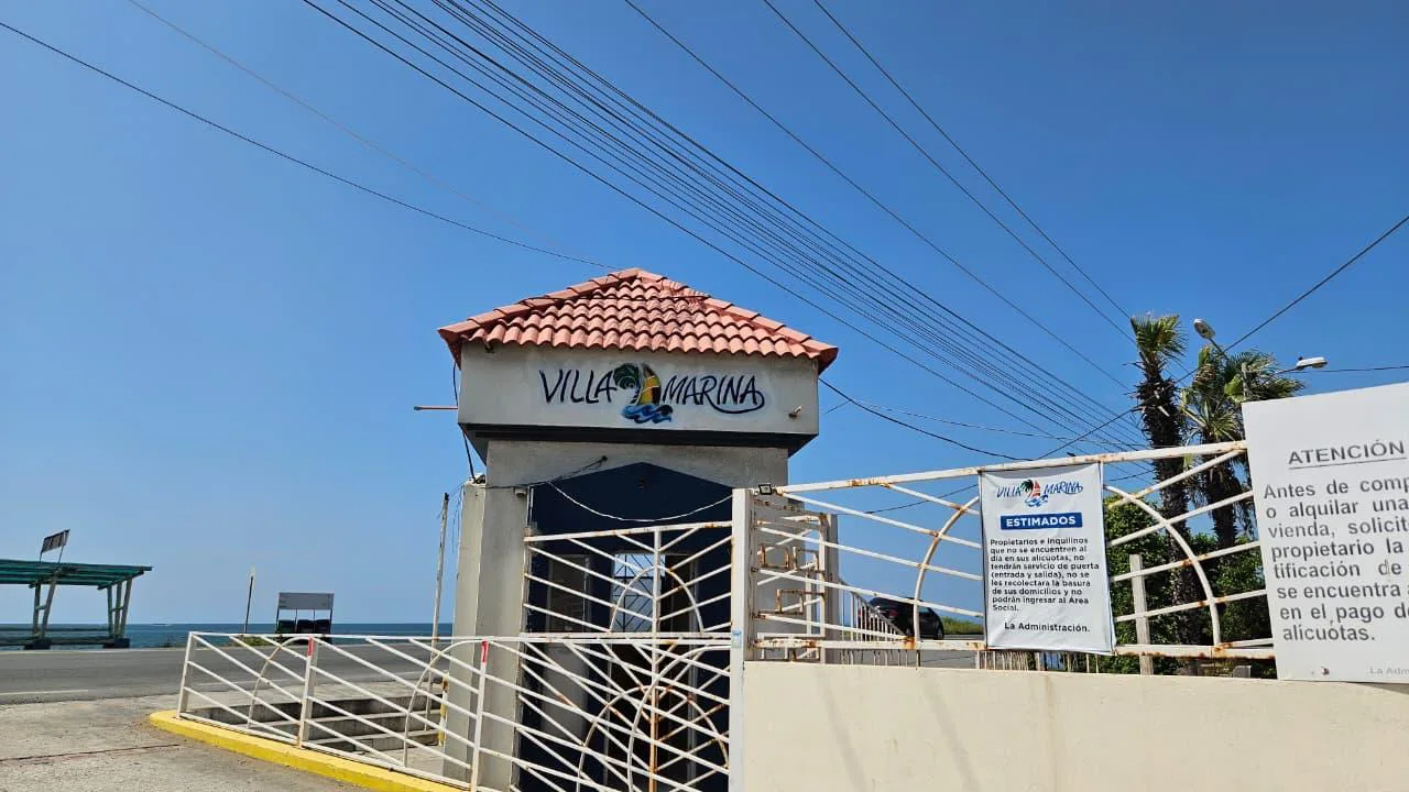 VENTA CASA URB. VILLA MARINA. RUTA SPONDYLUS.CAPAES. SANTA ELENA VivC