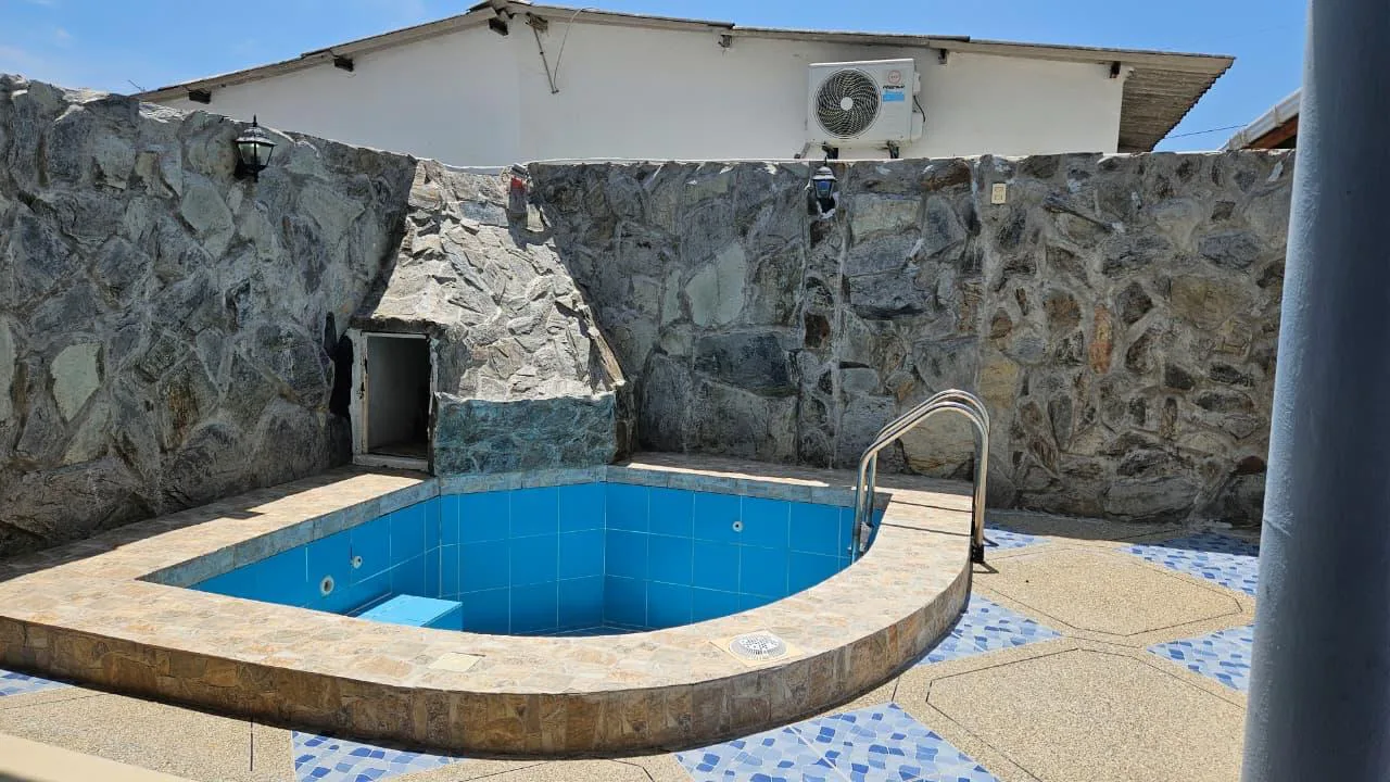 VENTA CASA URB. VILLA MARINA. RUTA SPONDYLUS.CAPAES. SANTA ELENA VivC
