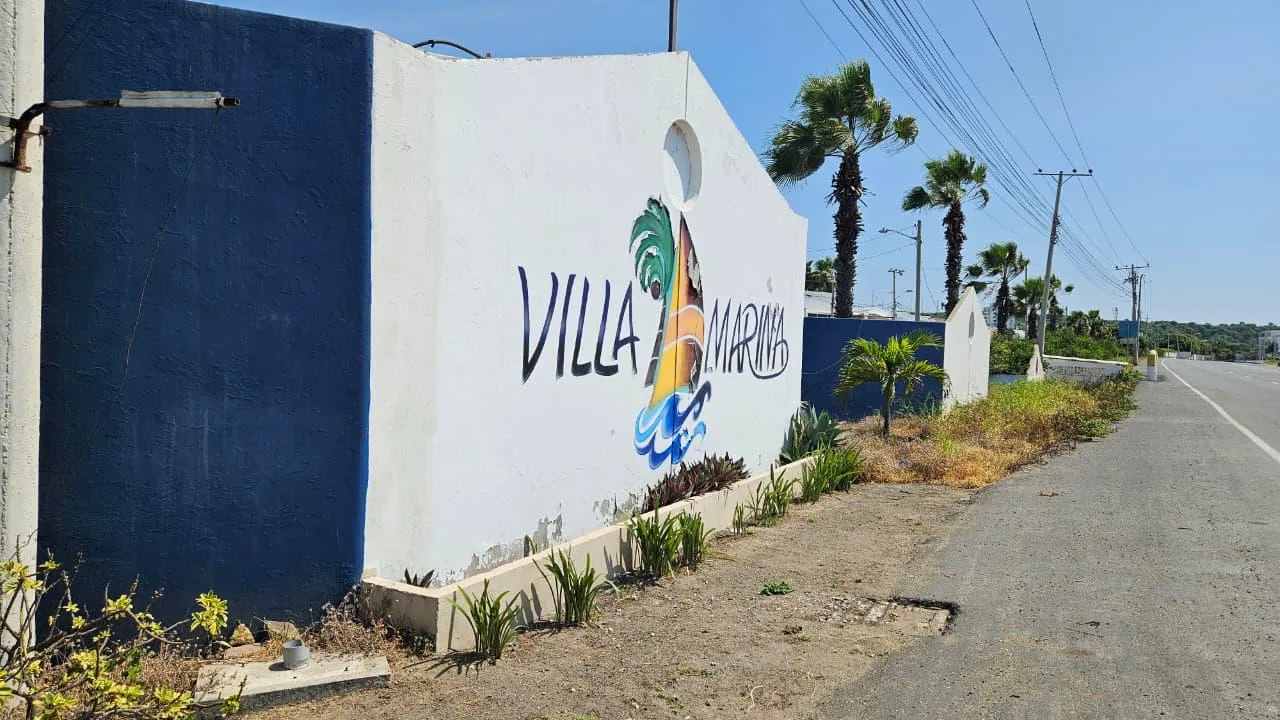 VENTA CASA URB. VILLA MARINA. RUTA SPONDYLUS.CAPAES. SANTA ELENA VivC