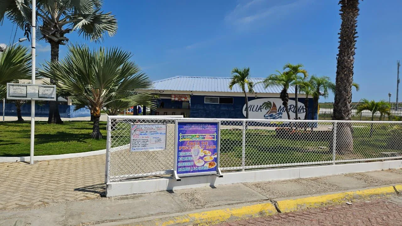 VENTA CASA URB. VILLA MARINA. RUTA SPONDYLUS.CAPAES. SANTA ELENA VivC