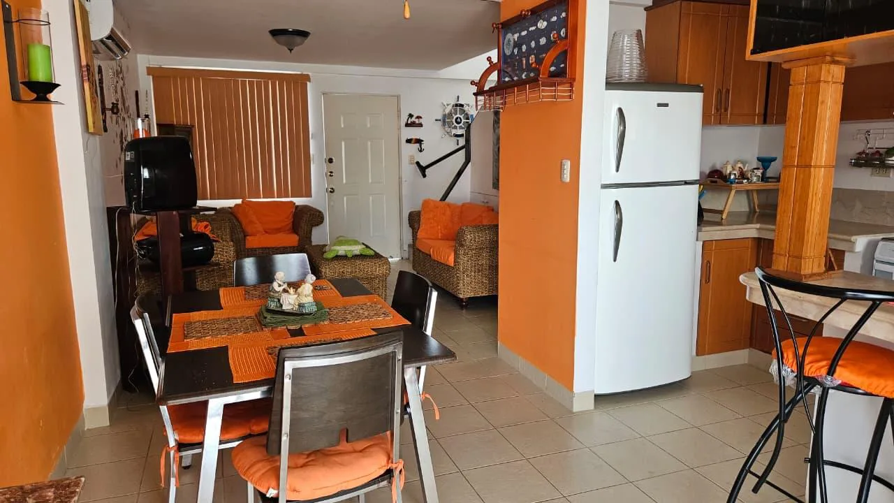 VENTA CASA URB. VILLA MARINA. RUTA SPONDYLUS.CAPAES. SANTA ELENA VivC