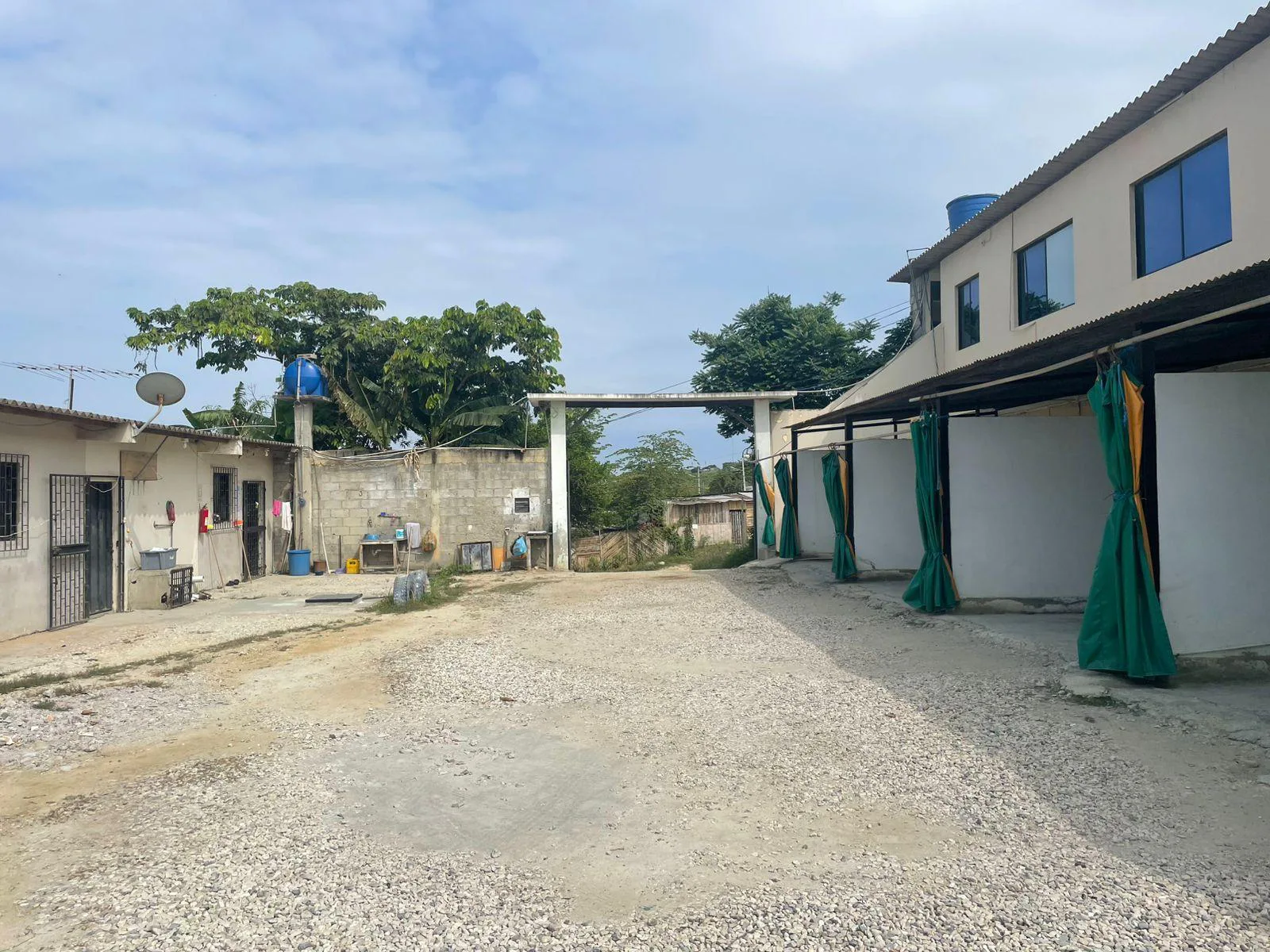Se vende hotel de paso en Cerro El Tablazo, en Santa Elena JosS