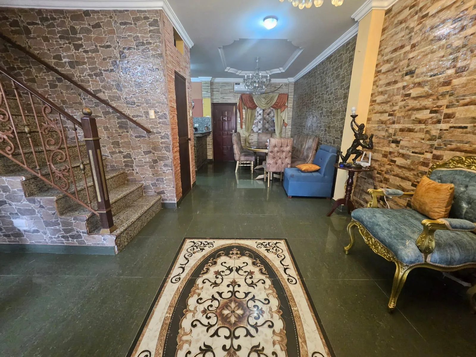 Se vende Casa en Mucho Lote 1, Norte de Guayaquil, AnaA