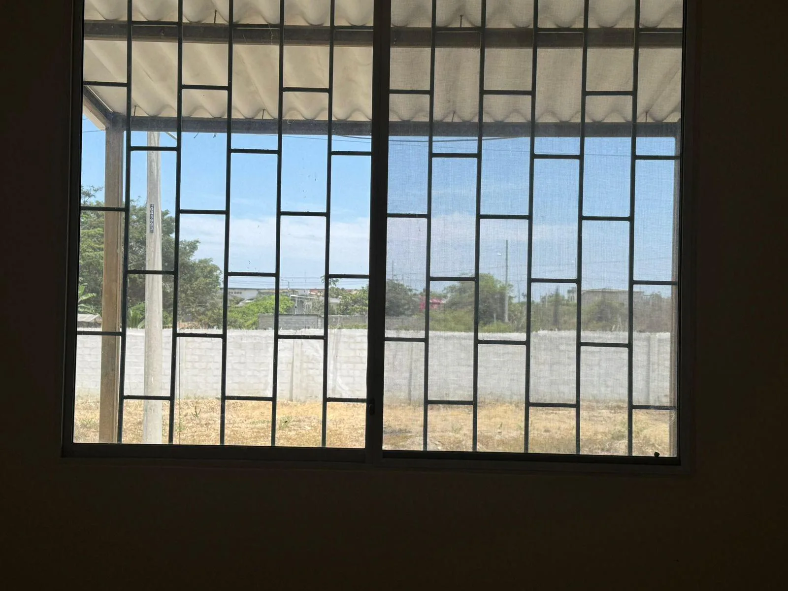 CASA EN VENTA BRISAS DE ANCON.PUNTA CARNERO. SANTA ELENA VivC