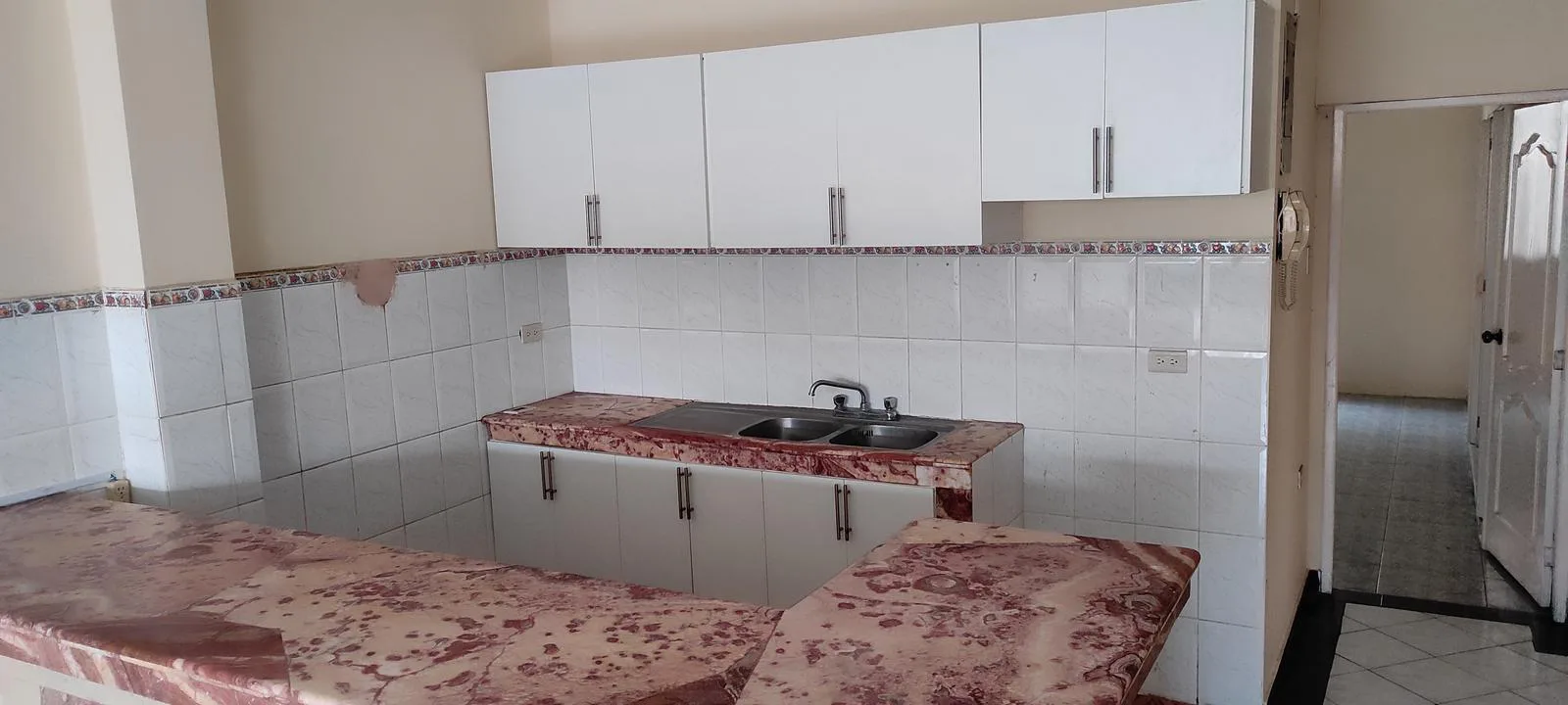 Departamento en Alquiler – Cdla. Acuarelas del Rio MonS