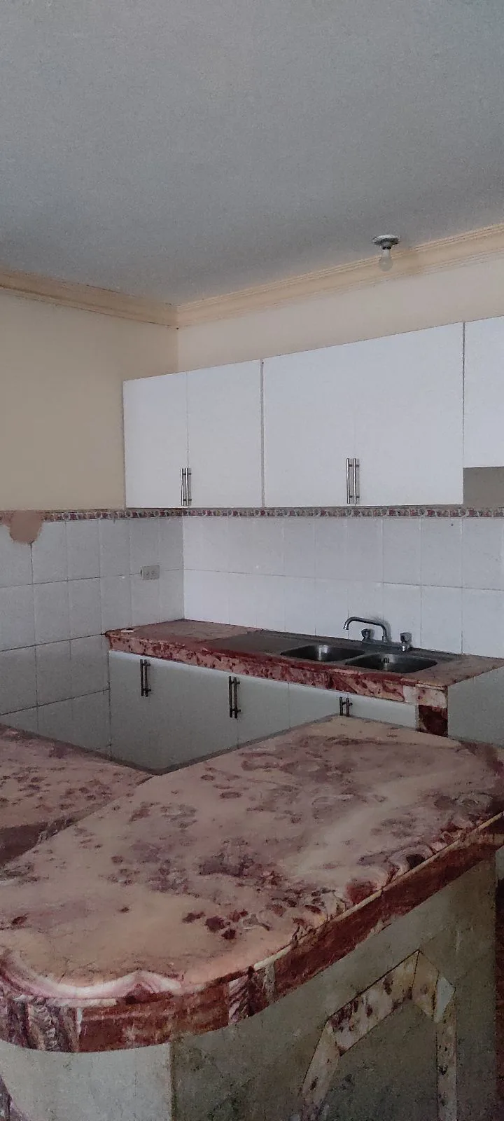 Departamento en Alquiler – Cdla. Acuarelas del Rio MonS