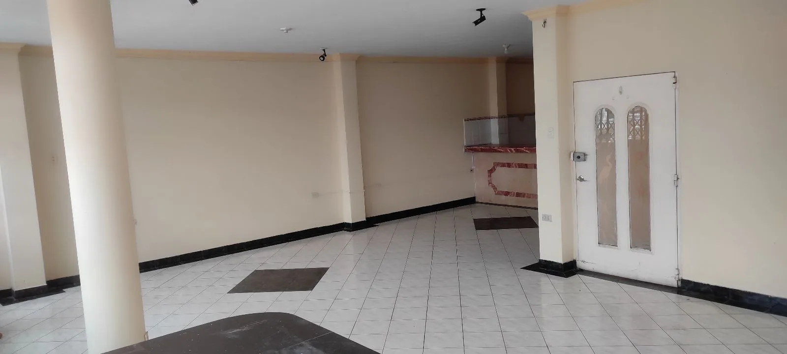 Departamento en Alquiler – Cdla. Acuarelas del Rio MonS
