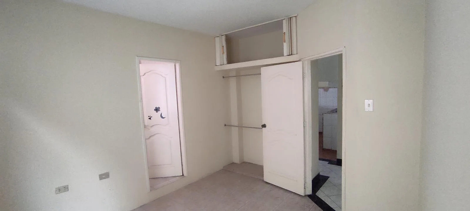 Departamento en Alquiler – Cdla. Acuarelas del Rio MonS