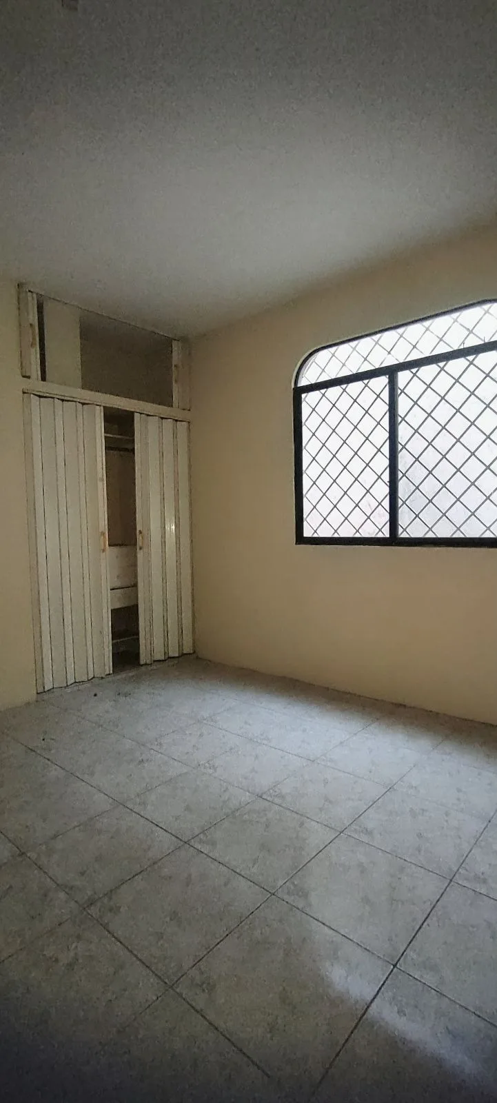 Departamento en Alquiler – Cdla. Acuarelas del Rio MonS