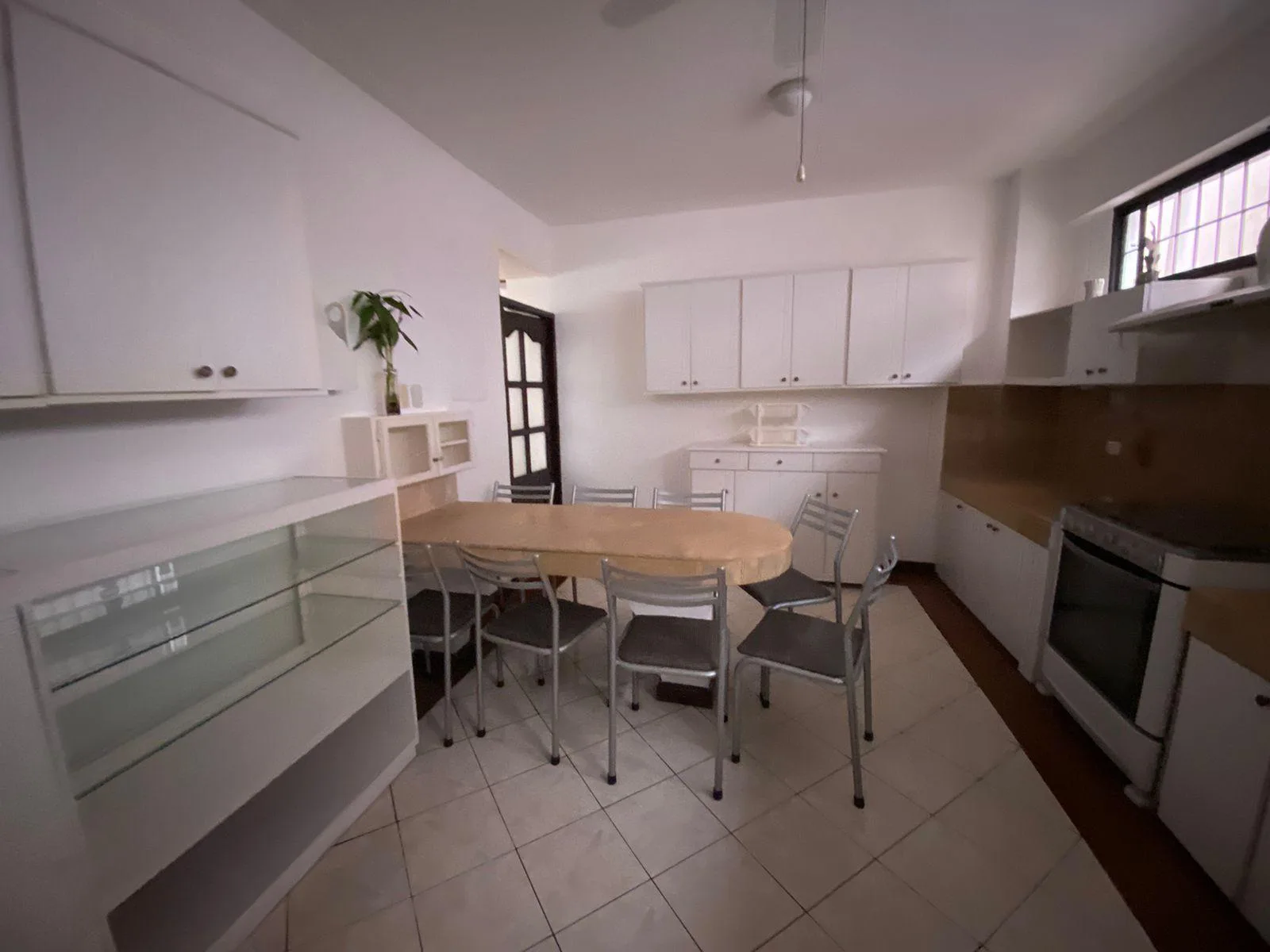 Alquiler habitación para señoritas universitarias en Bellavista VanRo