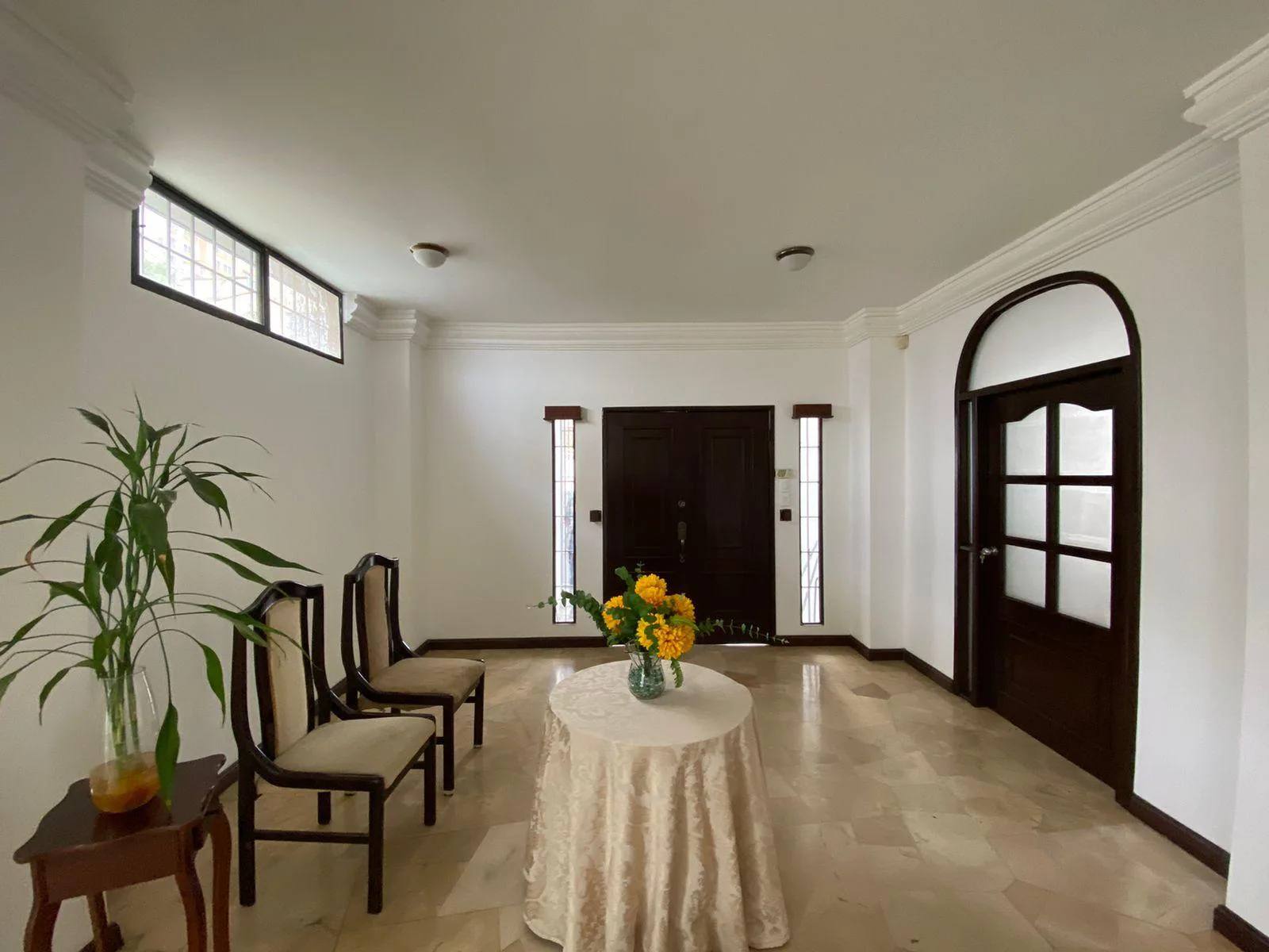 Alquiler habitación para señoritas universitarias en Bellavista VanRo
