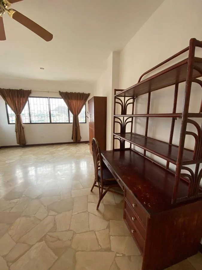 Alquiler habitación para señoritas universitarias en Bellavista VanRo
