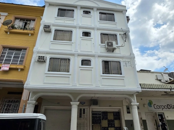 Departamento en venta, Loja y Boyacá, GenF