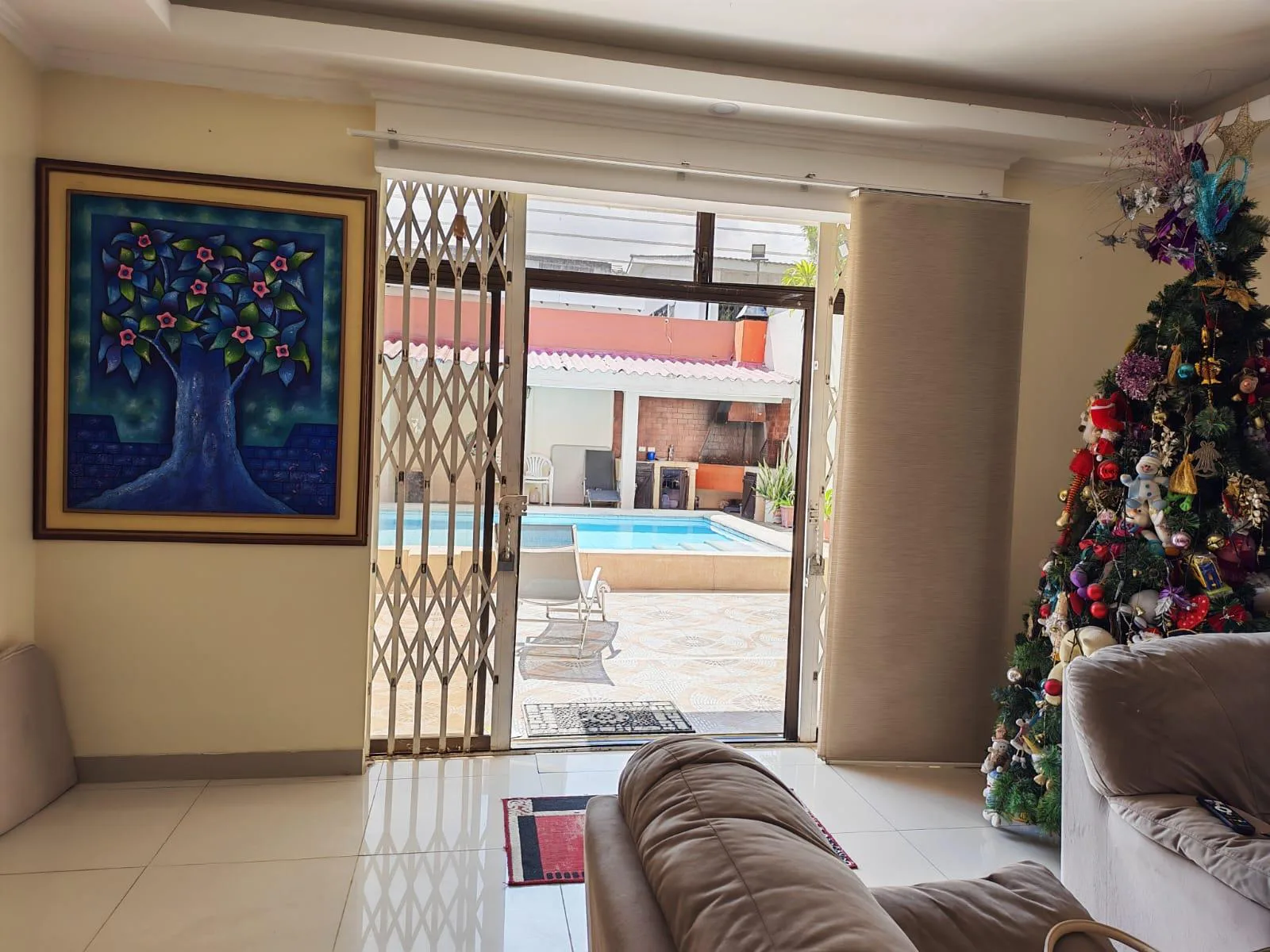 VENTA CASA URB. PUERTO AZUL. VIA A LA COSTA VivC