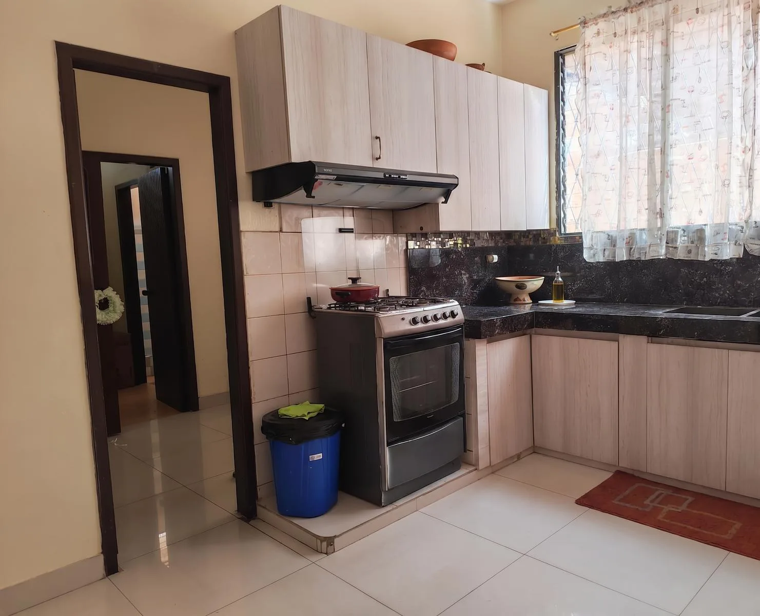 VENTA CASA URB. PUERTO AZUL. VIA A LA COSTA VivC