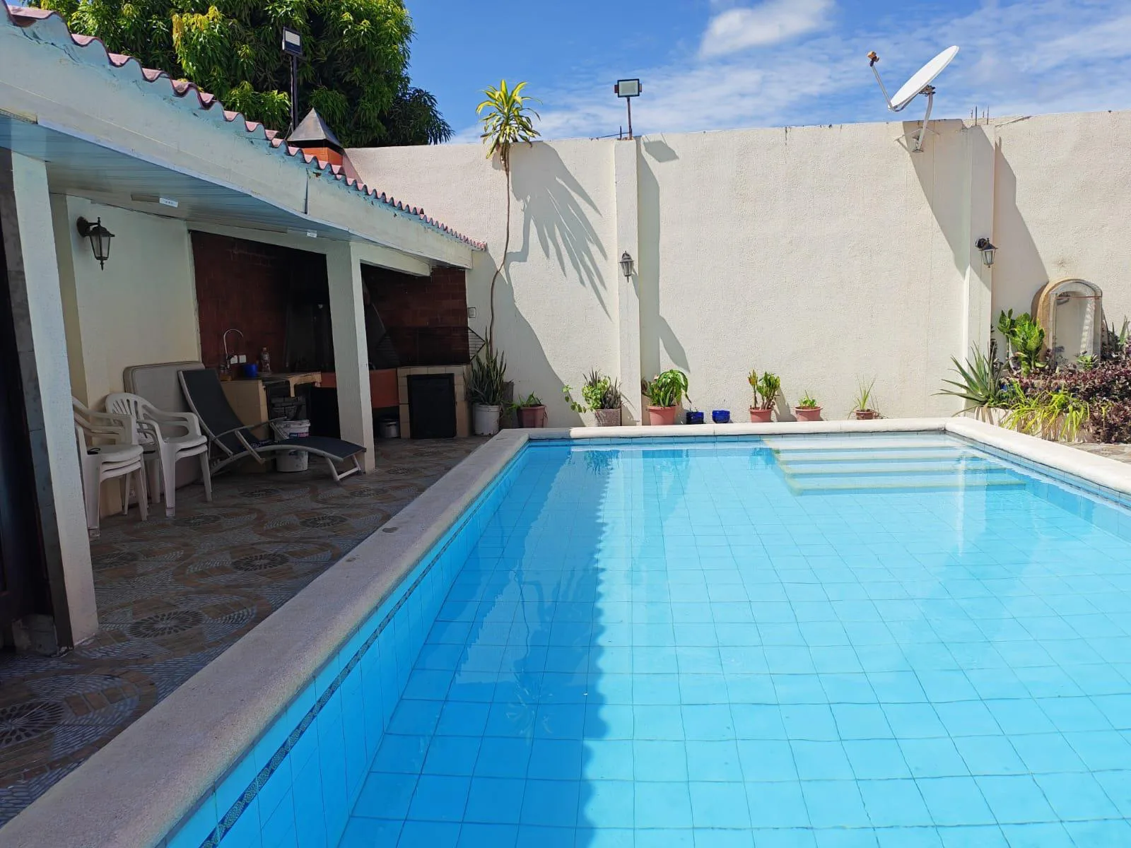 VENTA CASA URB. PUERTO AZUL. VIA A LA COSTA VivC