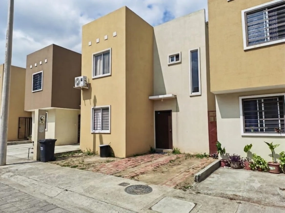 Venta Casa Urb. Bosquetto. Vía a la Costa. Chongón. VivC