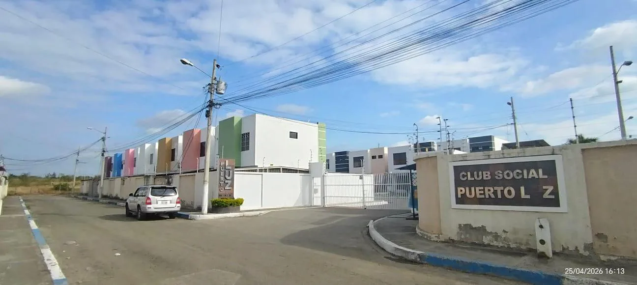 Casa en Venta en Urb. Puerto Luz, Manta VanC