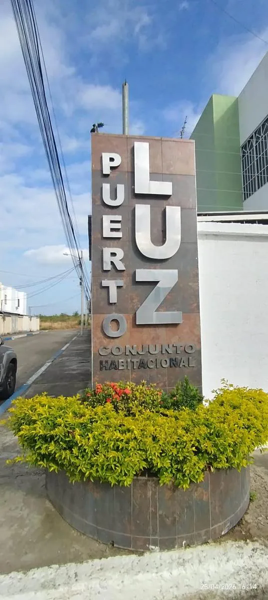 Casa en Venta en Urb. Puerto Luz, Manta VanC