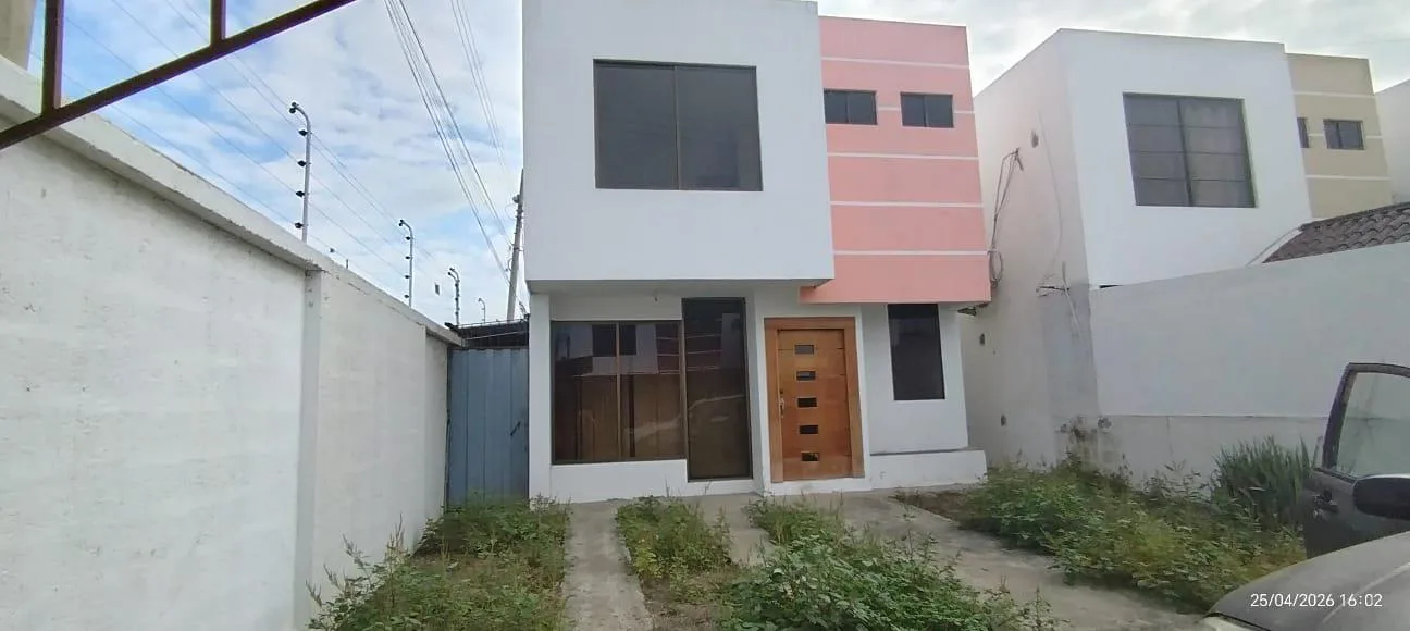 Casa en Venta en Urb. Puerto Luz, Manta VanC