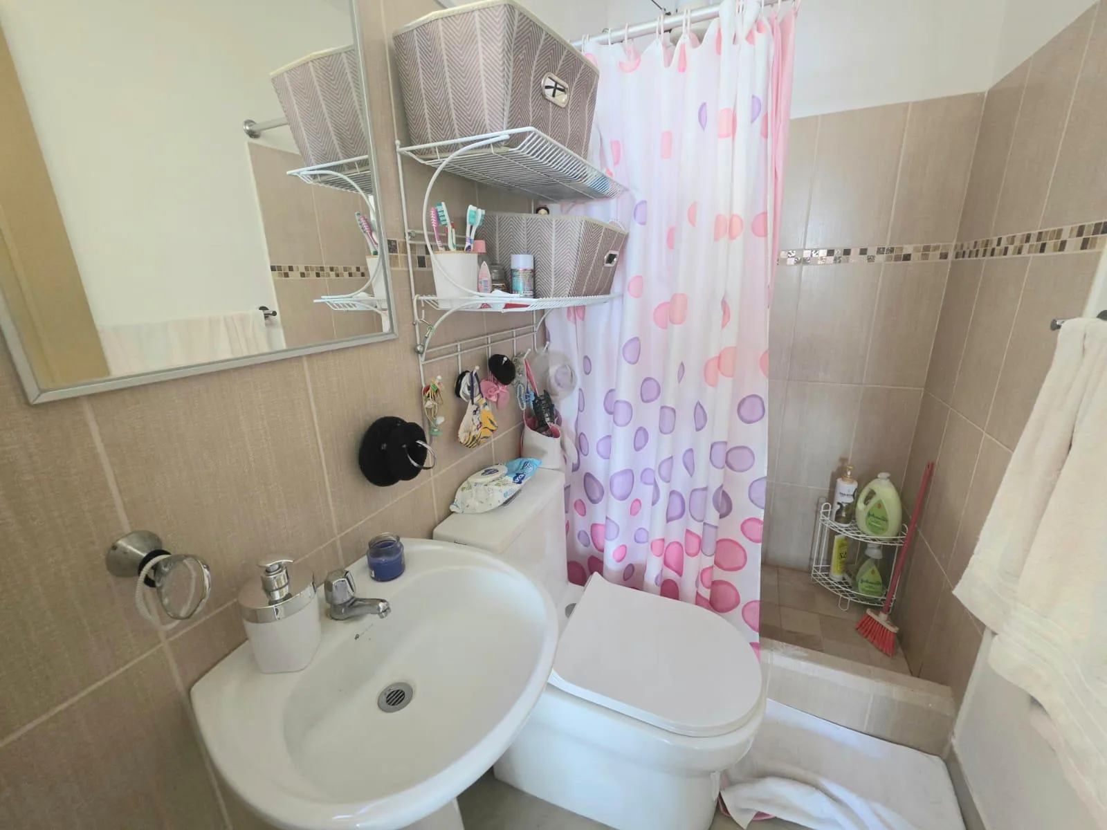 Se vende Casa en Urb. Milann, Via Salitre, AnaA