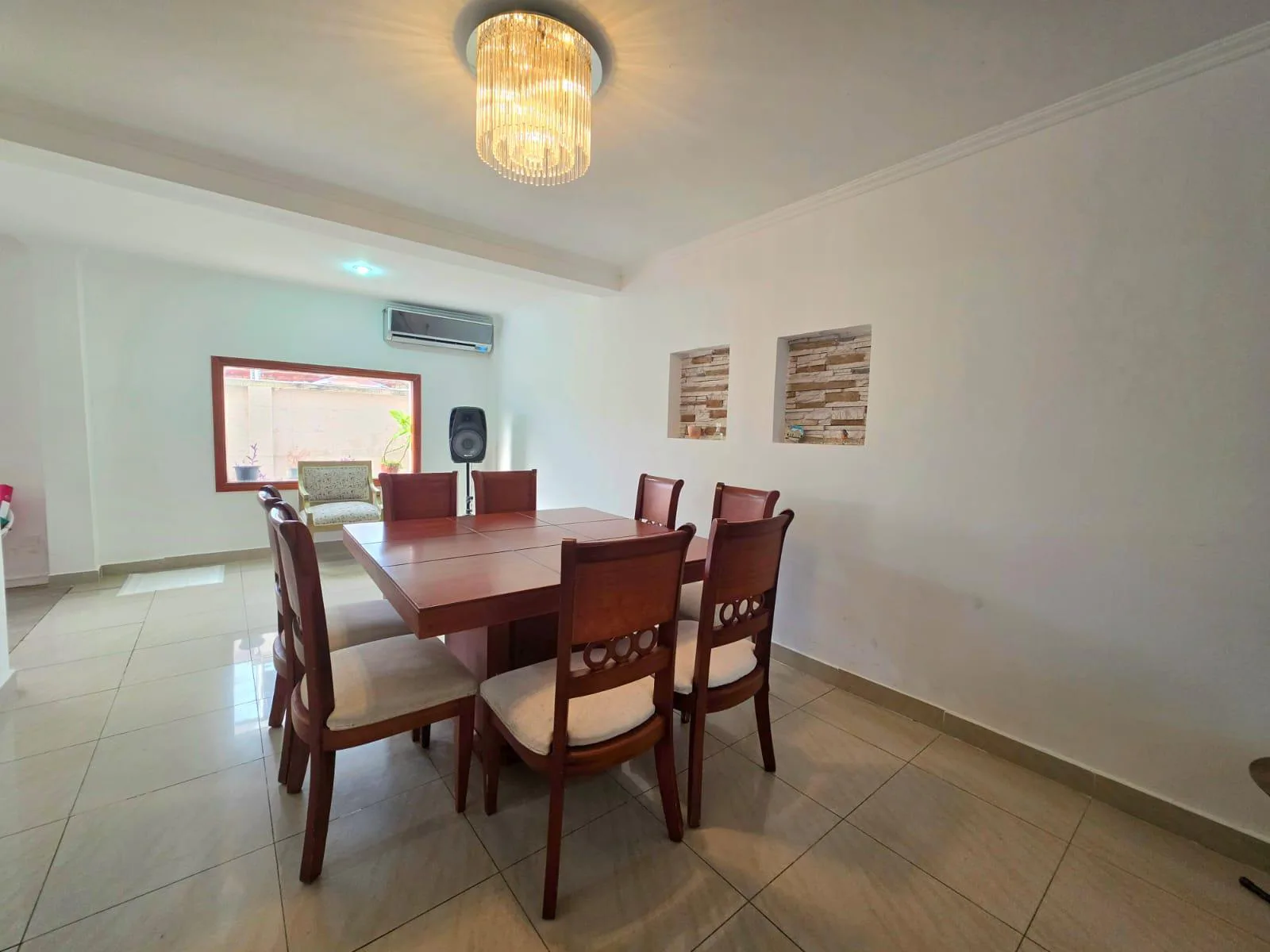 Se vende Casa en Urb. Milann, Via Salitre, AnaA