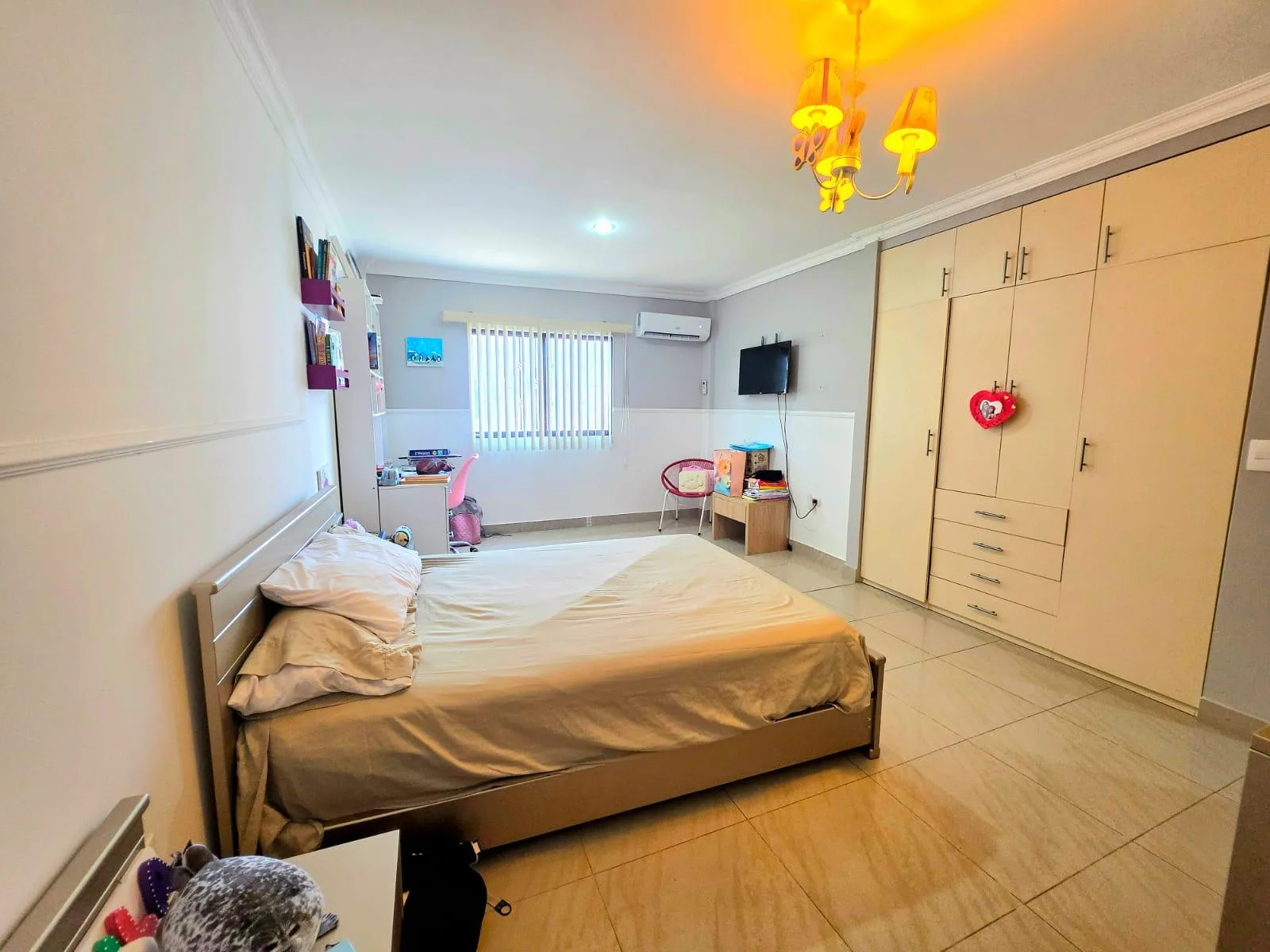 Se vende Casa en Urb. Milann, Via Salitre, AnaA
