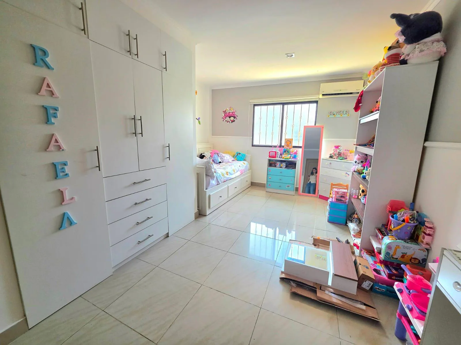 Se vende Casa en Urb. Milann, Via Salitre, AnaA