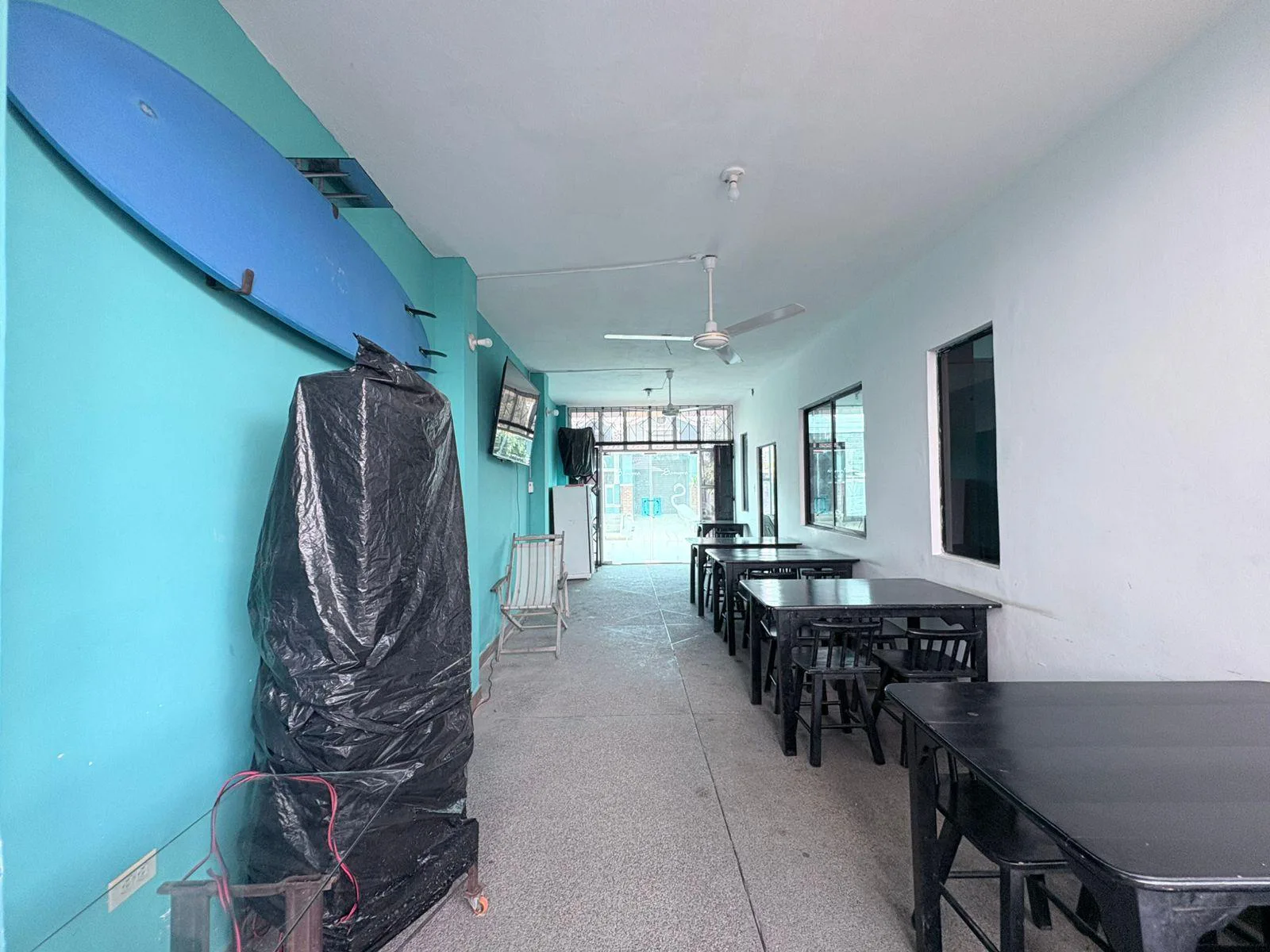 Hotel en funcionamiento en venta, Vía Punta Carnero EliMo