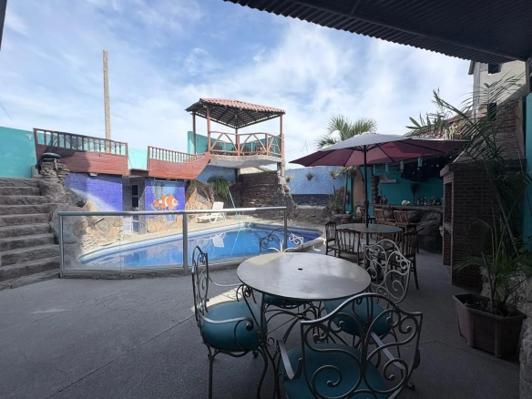 Hotel en funcionamiento en venta, Vía Punta Carnero EliMo