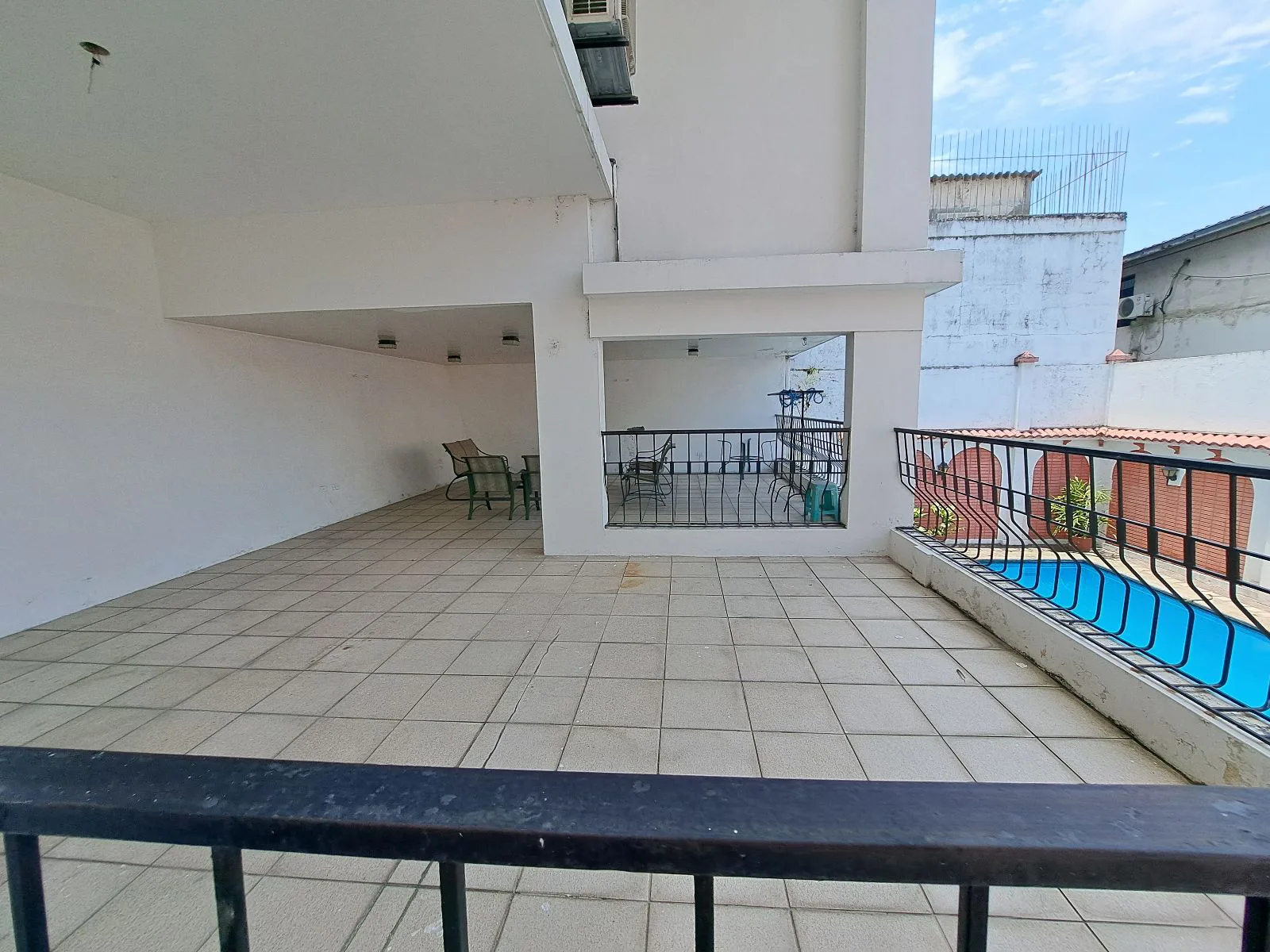 Casa en venta en Lomas de Urdesa AleR