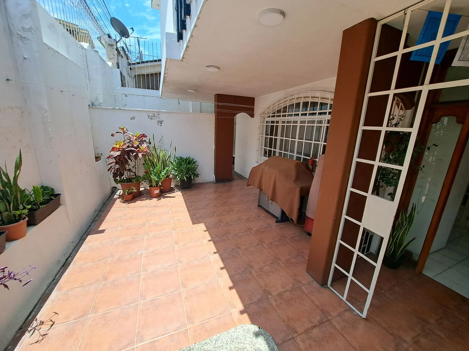 Casa en venta en Lomas de Urdesa AleR