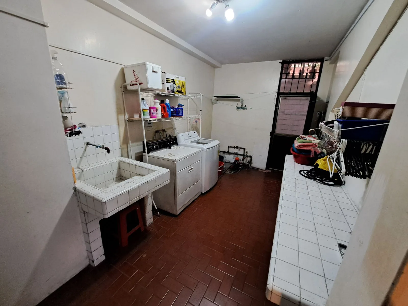 Casa en venta en Lomas de Urdesa AleR