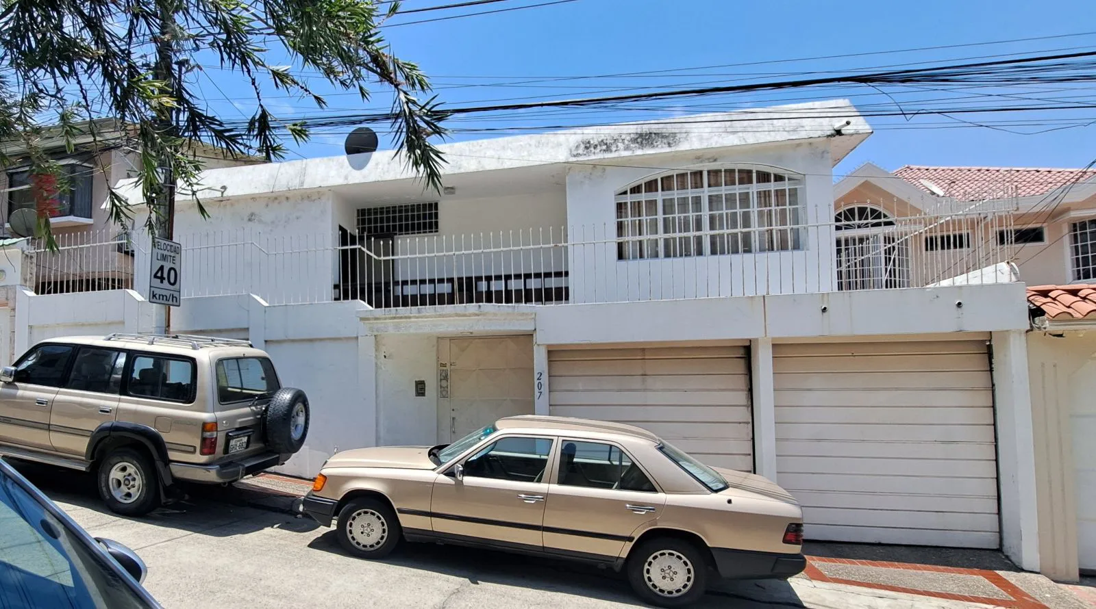 Casa en venta en Lomas de Urdesa AleR