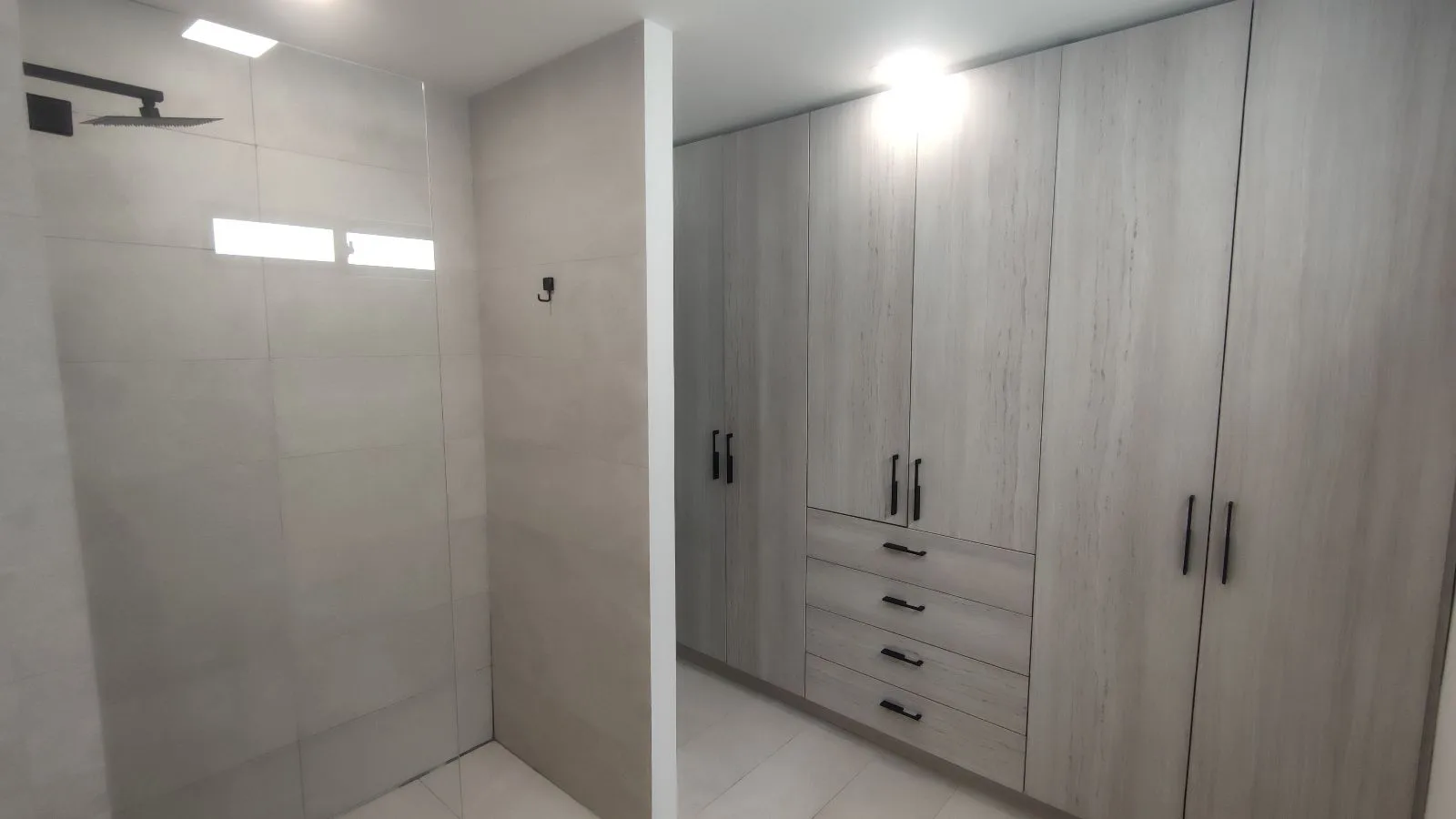Casa en Venta, Urbanizacion Villa Blanca, Via a la Costa, ClaC