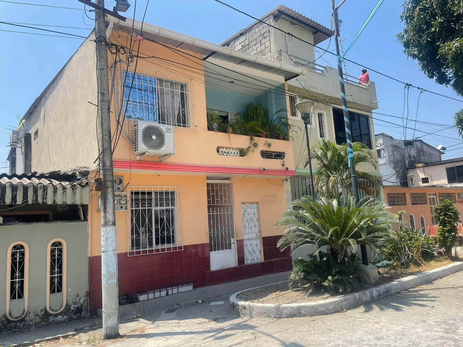 Casa rentera en venta Sauces 6 – JoeG