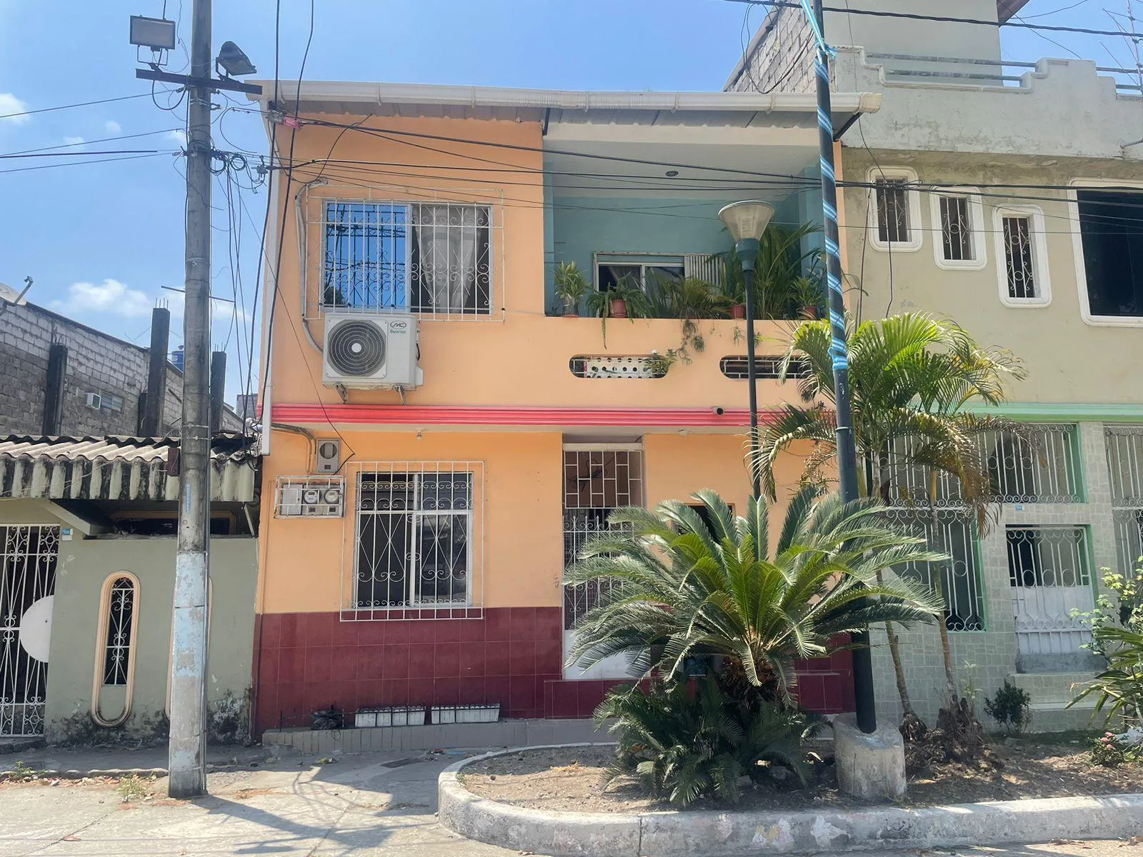 Casa rentera en venta Sauces 6 – JoeG