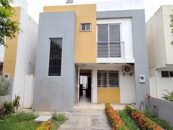 Casa en Venta en Urbanización Panorama Real – Durán RonR