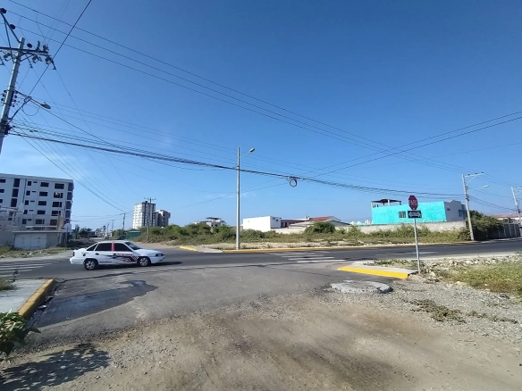 Terreno en venta en salinas, costa de oro EstF