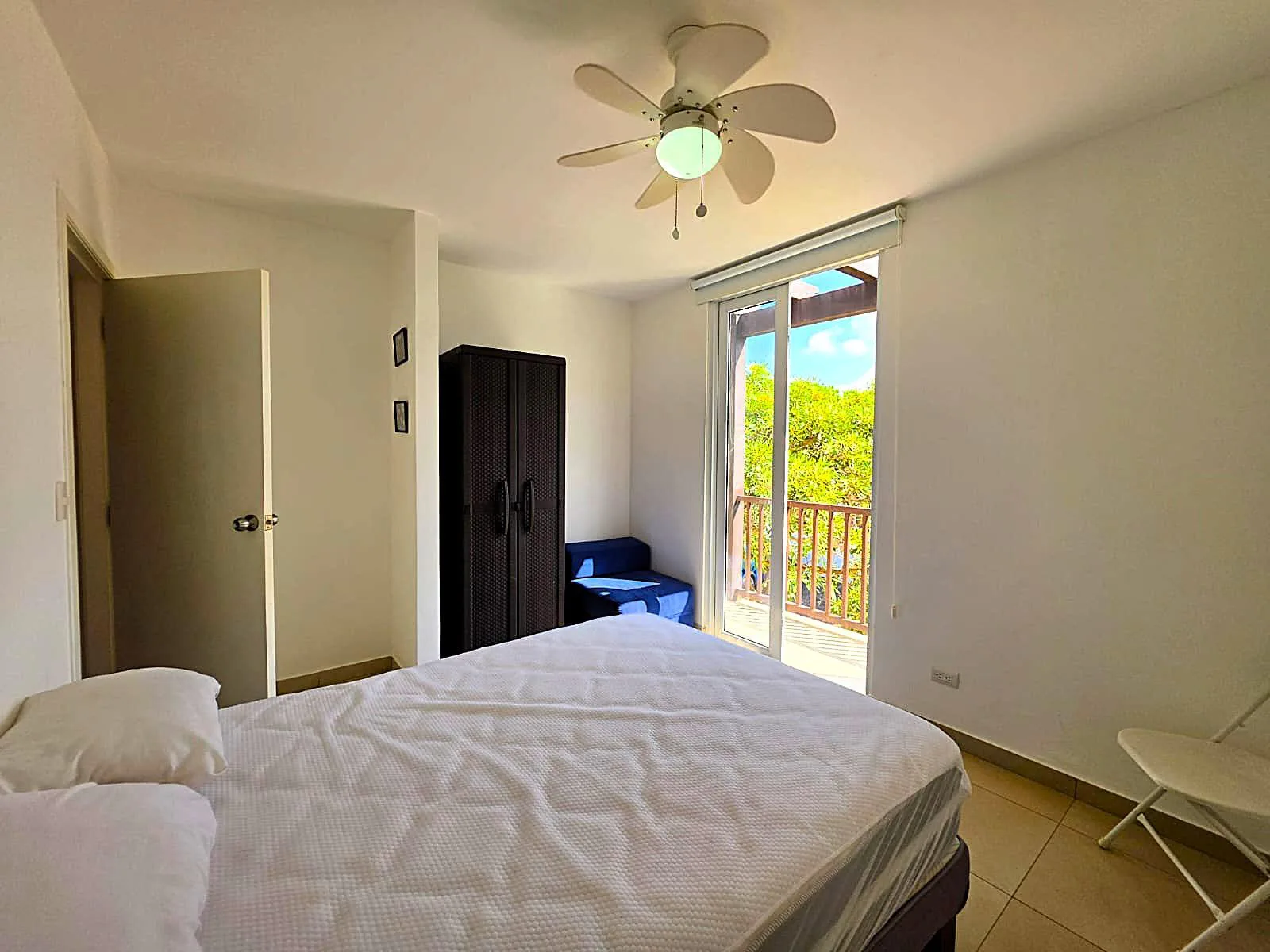 Se vende Casa en Bahia Muyuyo Playas km 16.5 Via Data