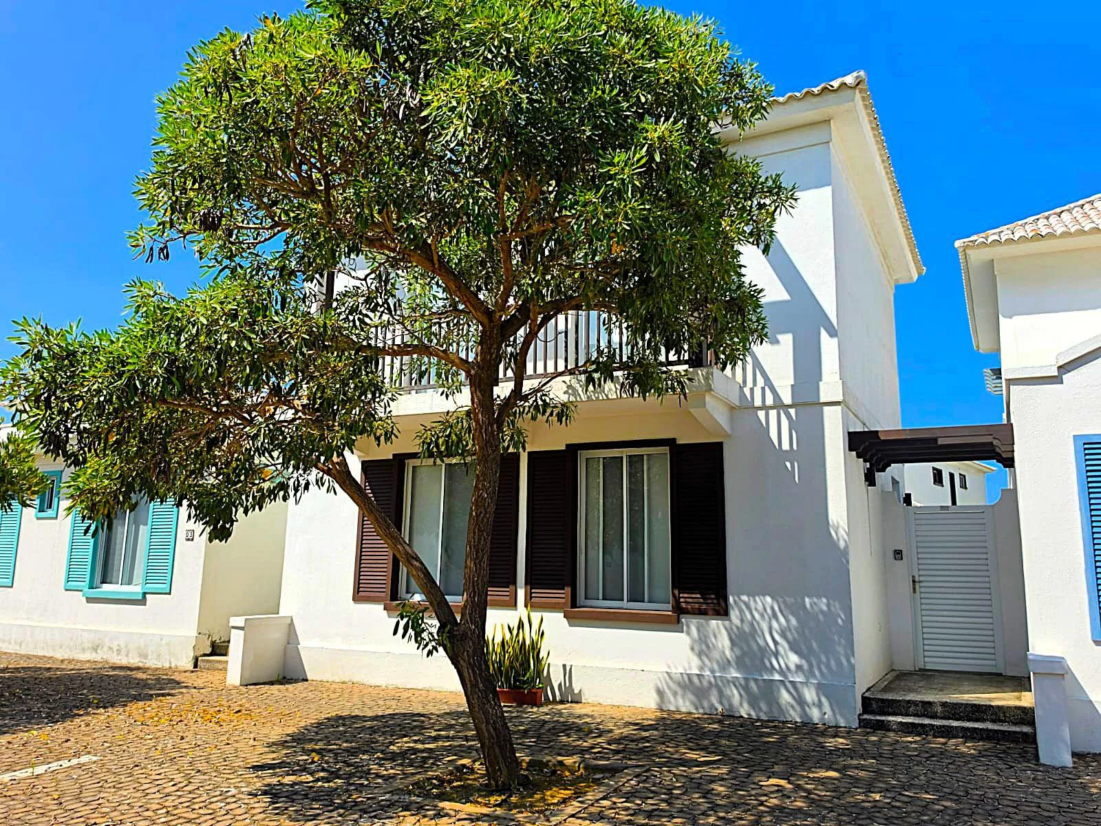 Se vende Casa en Bahia Muyuyo Playas km 16.5 Via Data