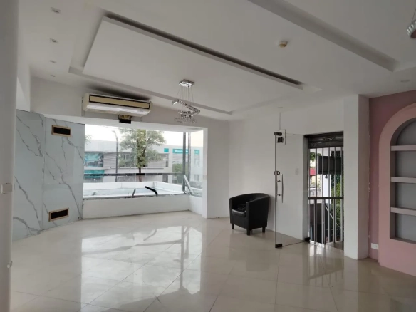 Local Comercial Planta Alta en alquiler, Urdesa central, MarVL