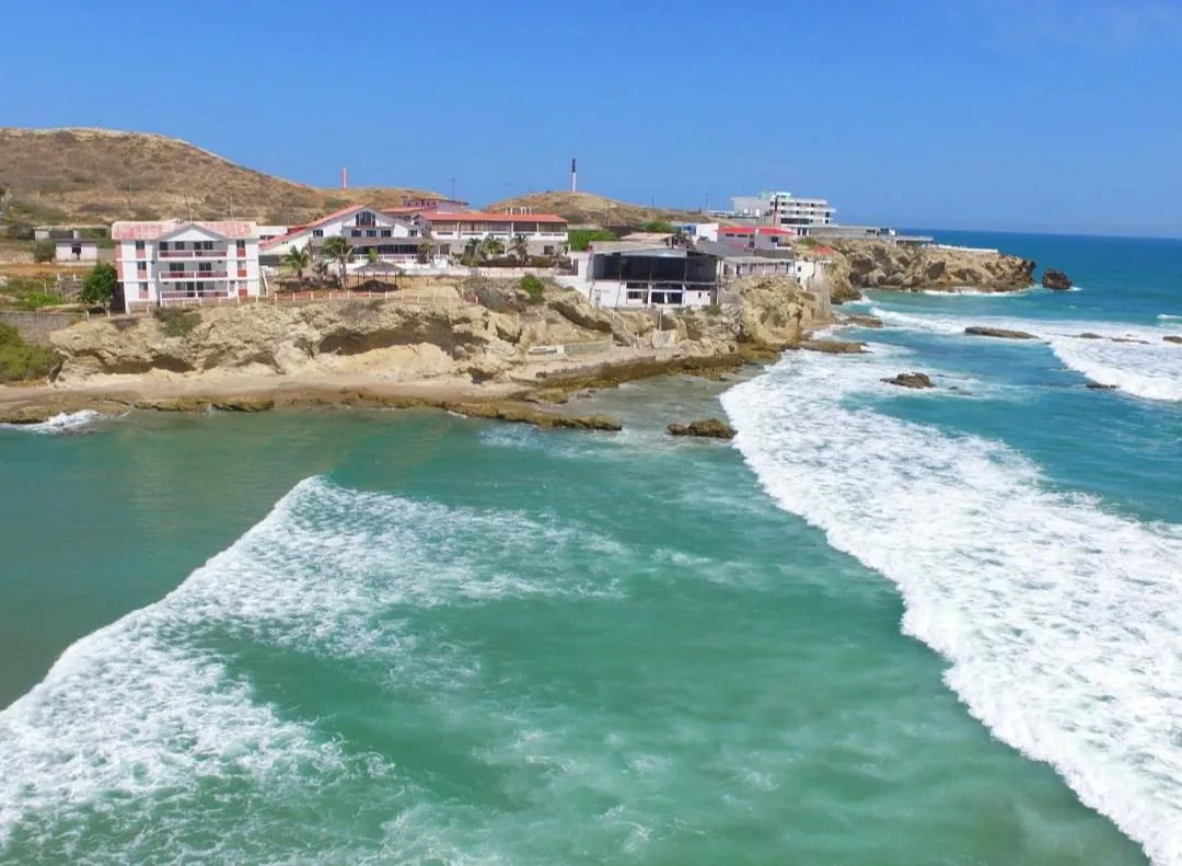 Terreno con casa en Venta, Punta Carnero , Salinas VanC